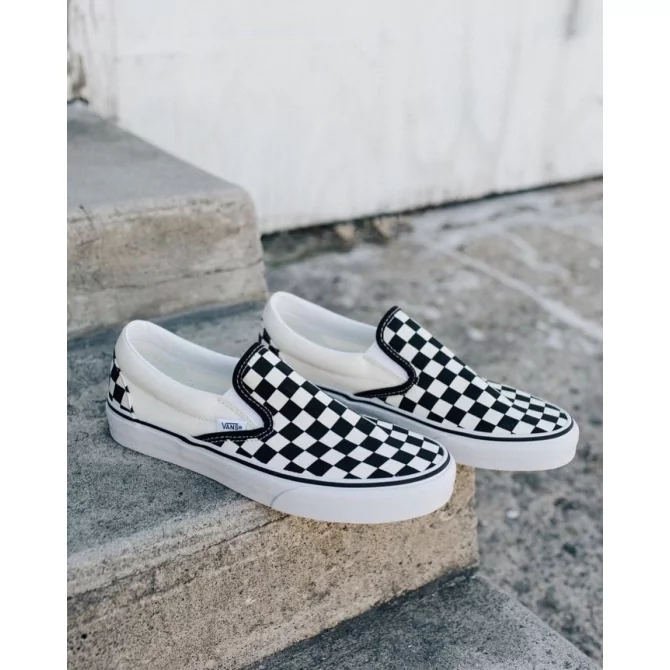 CLASSIC SLIP-ON