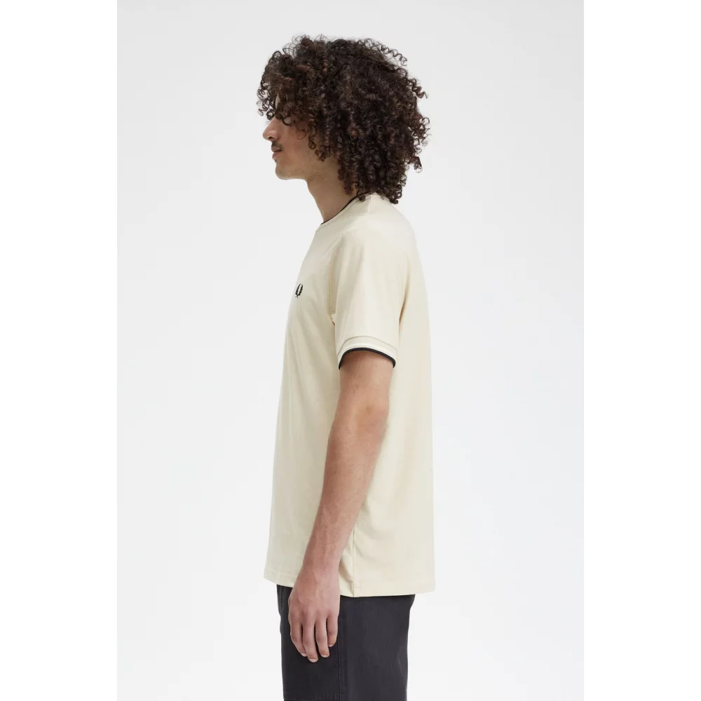 FRED PERRY - TWIN TIPPED T-SHIRT