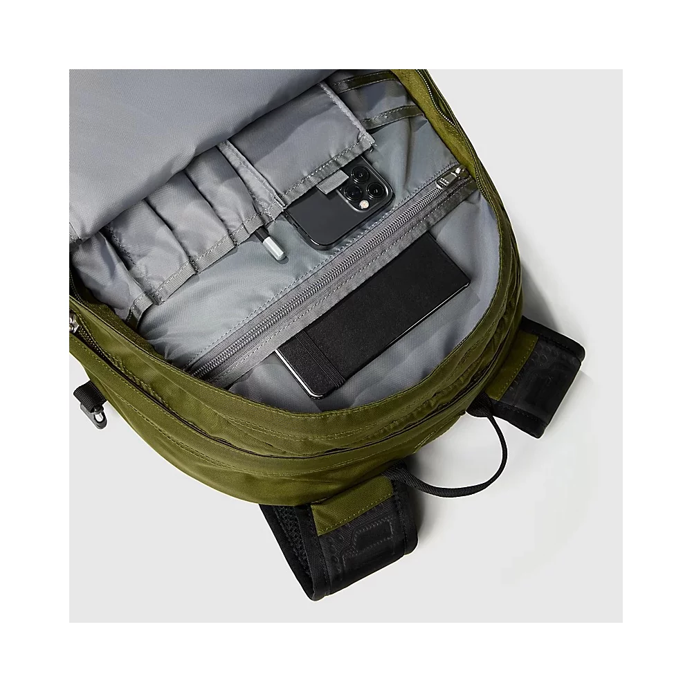 THE NORTH FACE - BOREALIS CLASSIC