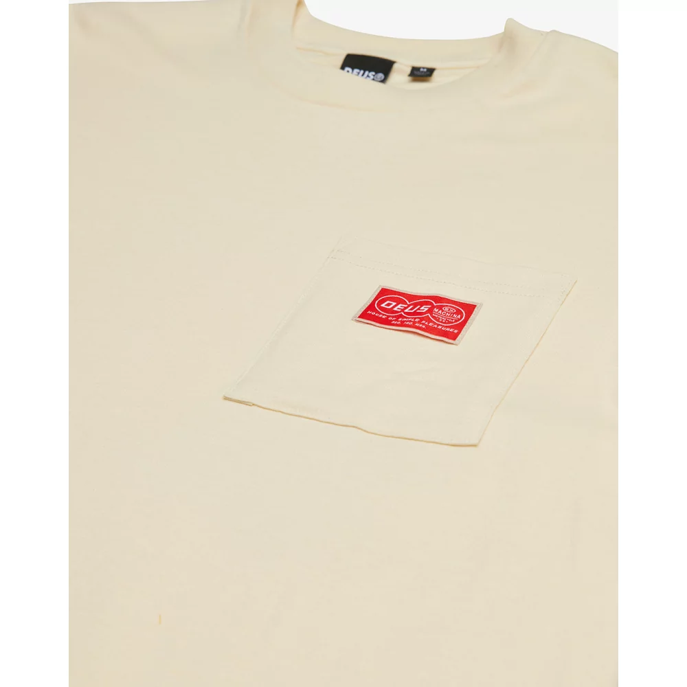 VENTURE POCKET TEE