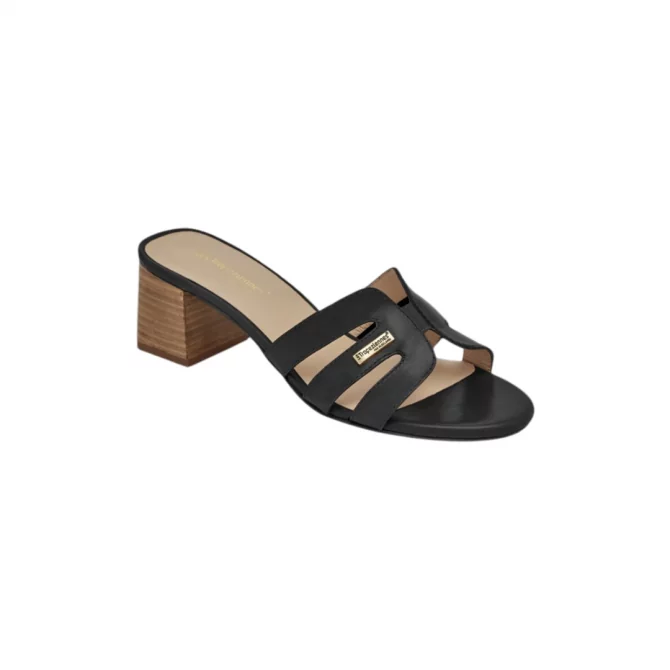 LES TROPEZIENNES - LIVIA