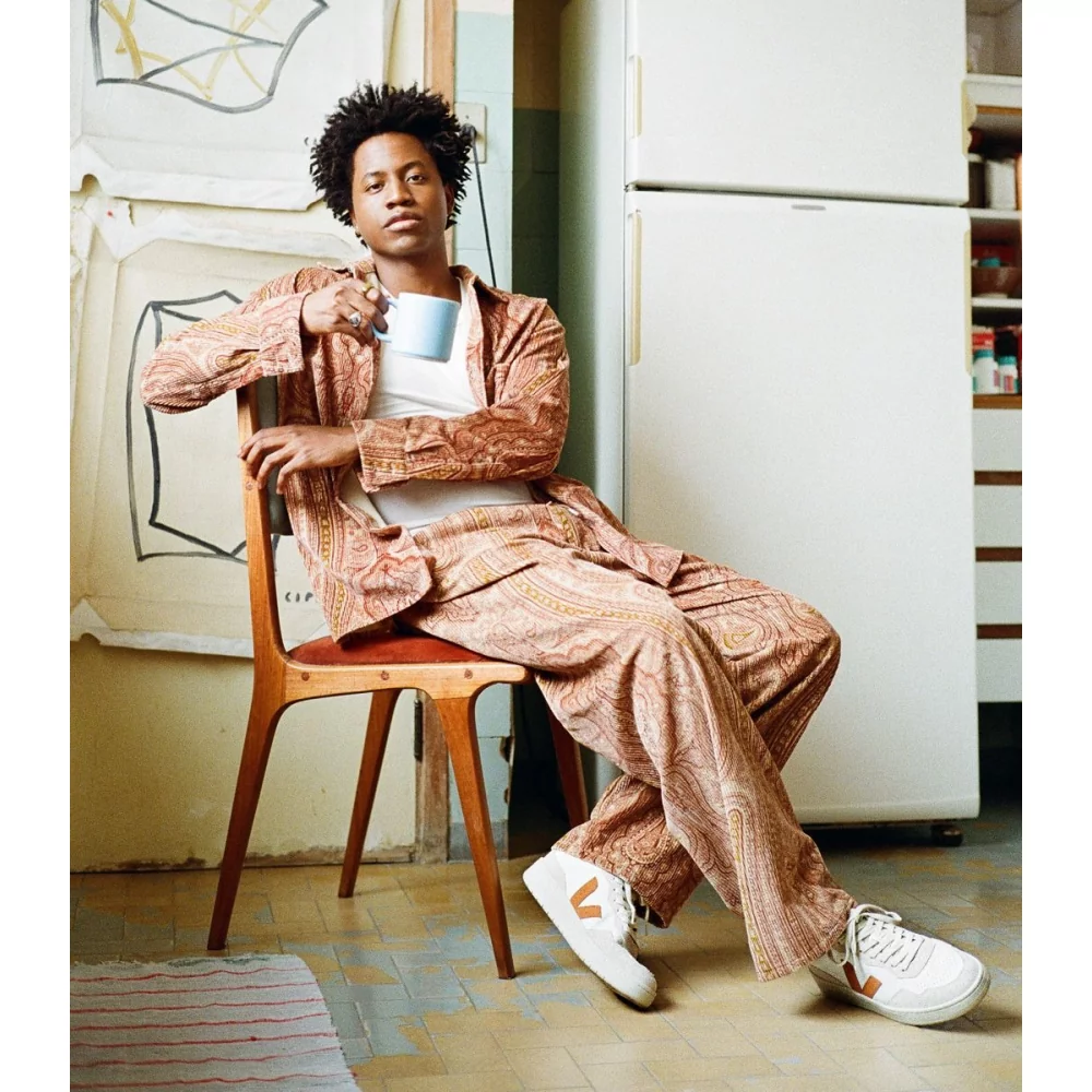 VEJA - V-90- O.T. LEATH