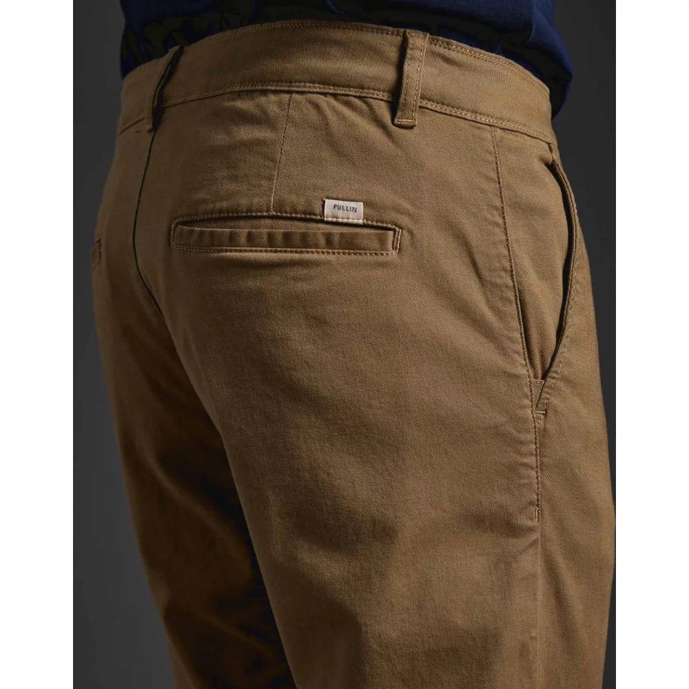 PULL IN - DENING CHINO TAUPE