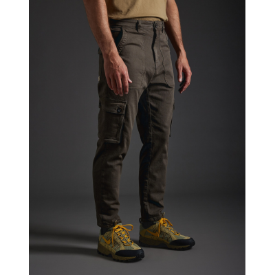 PULL IN - DENING CARGO SCAPE